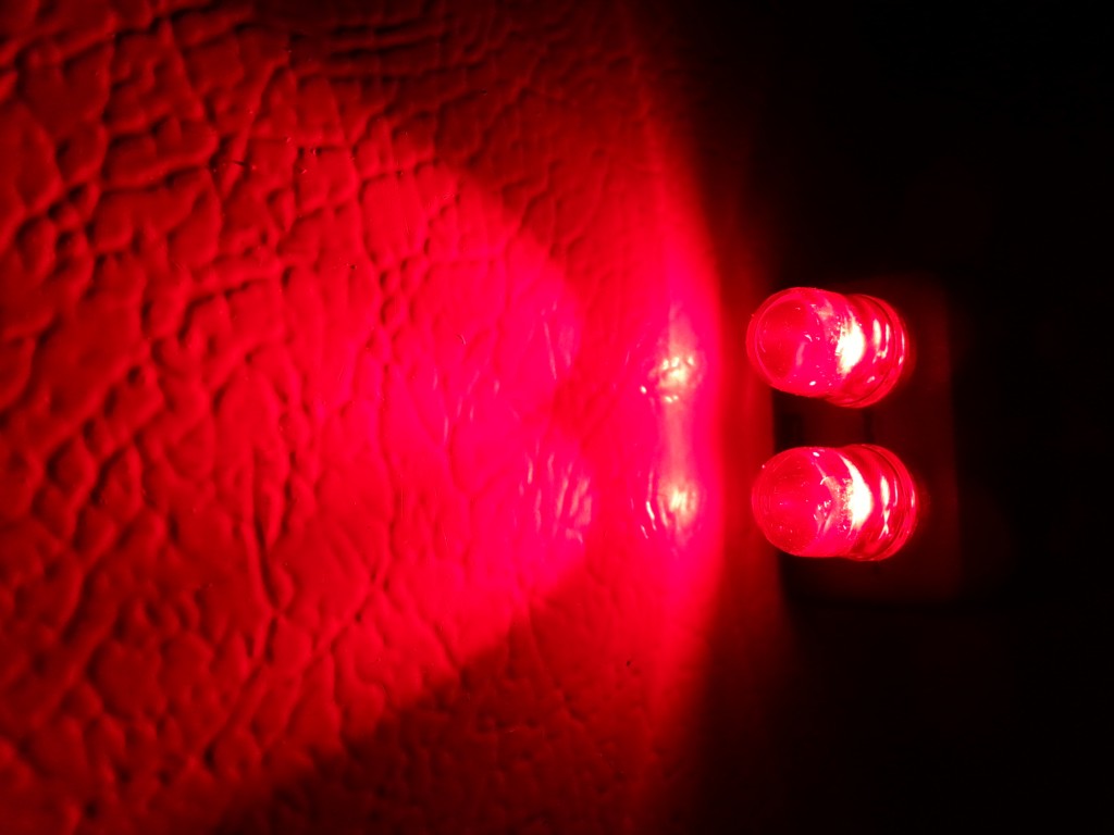 2-LED Light